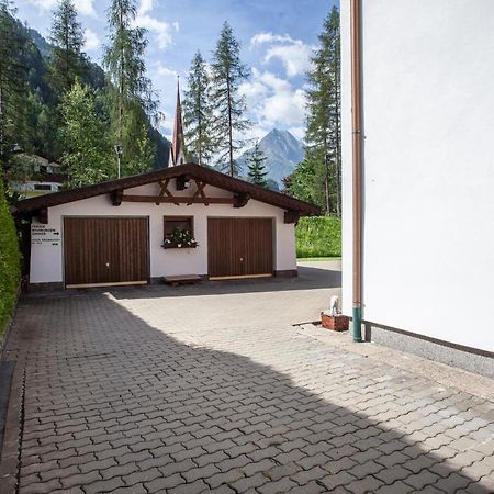 Haus Hrabovsky Appartement Längenfeld Buitenkant foto