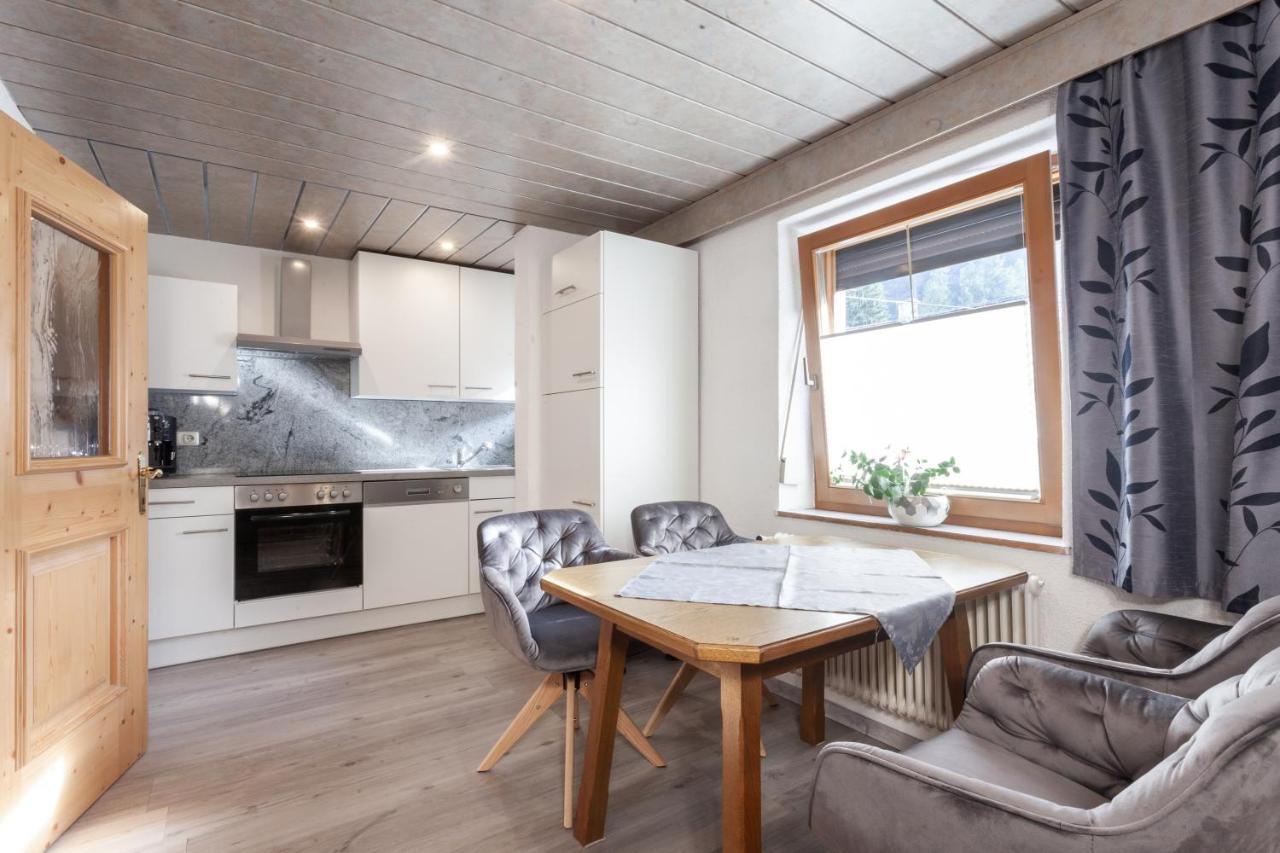 Haus Hrabovsky Appartement Längenfeld Buitenkant foto
